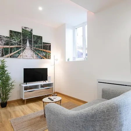 Esprit Jungle Apartment