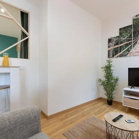 Apartment Esprit Jungle Roanne
